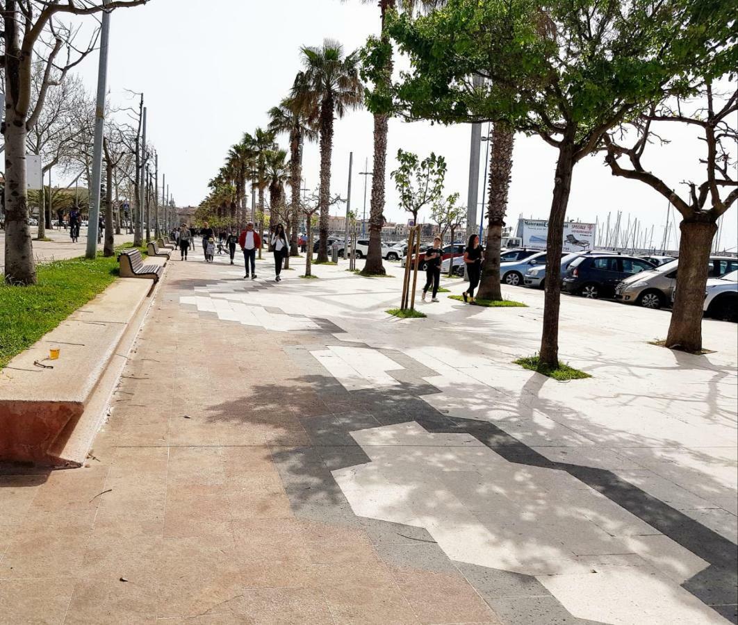 Family Apartment On The Beach Alghero Exterior foto